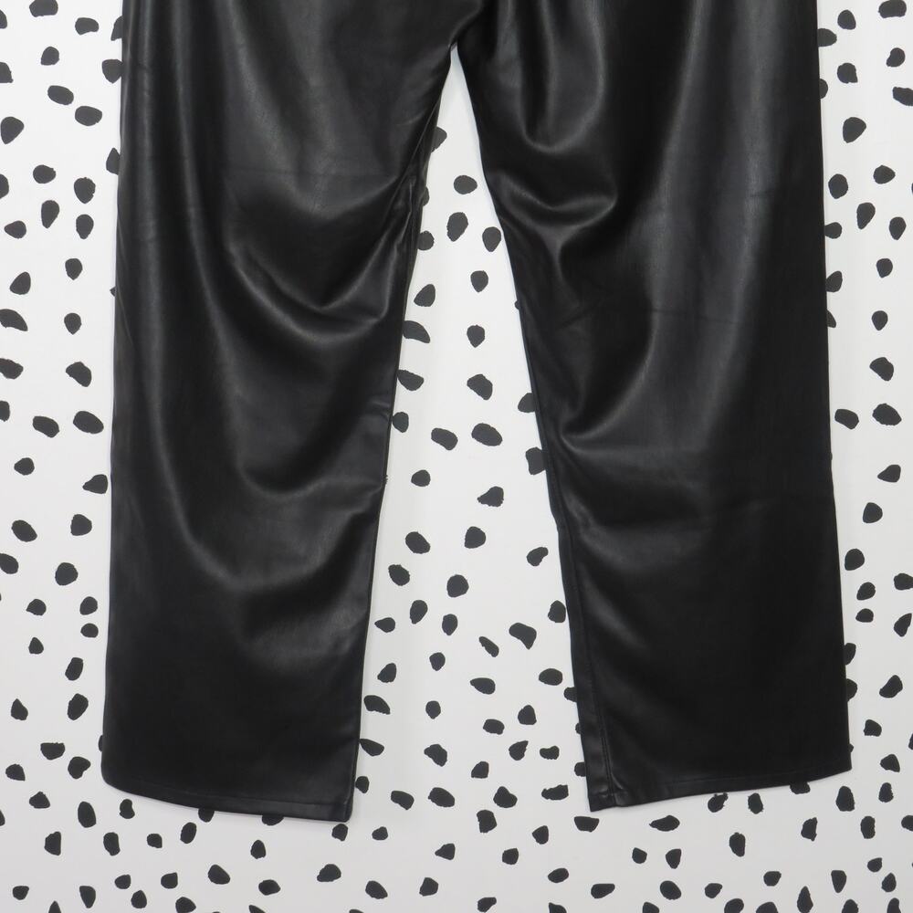 Levi’s Black Faux Leather Ribcage High Rise Straight Leg Pants - Picture 7 of 12